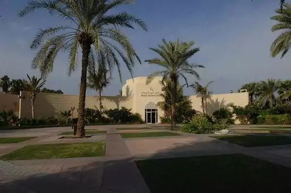 Dubai Ladies Club 1 min