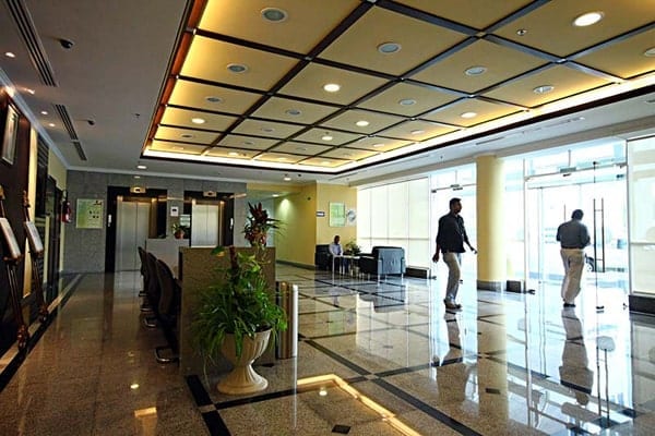 Laboratories and Information Network - مبنى المختبرات وشبكة المعلومات