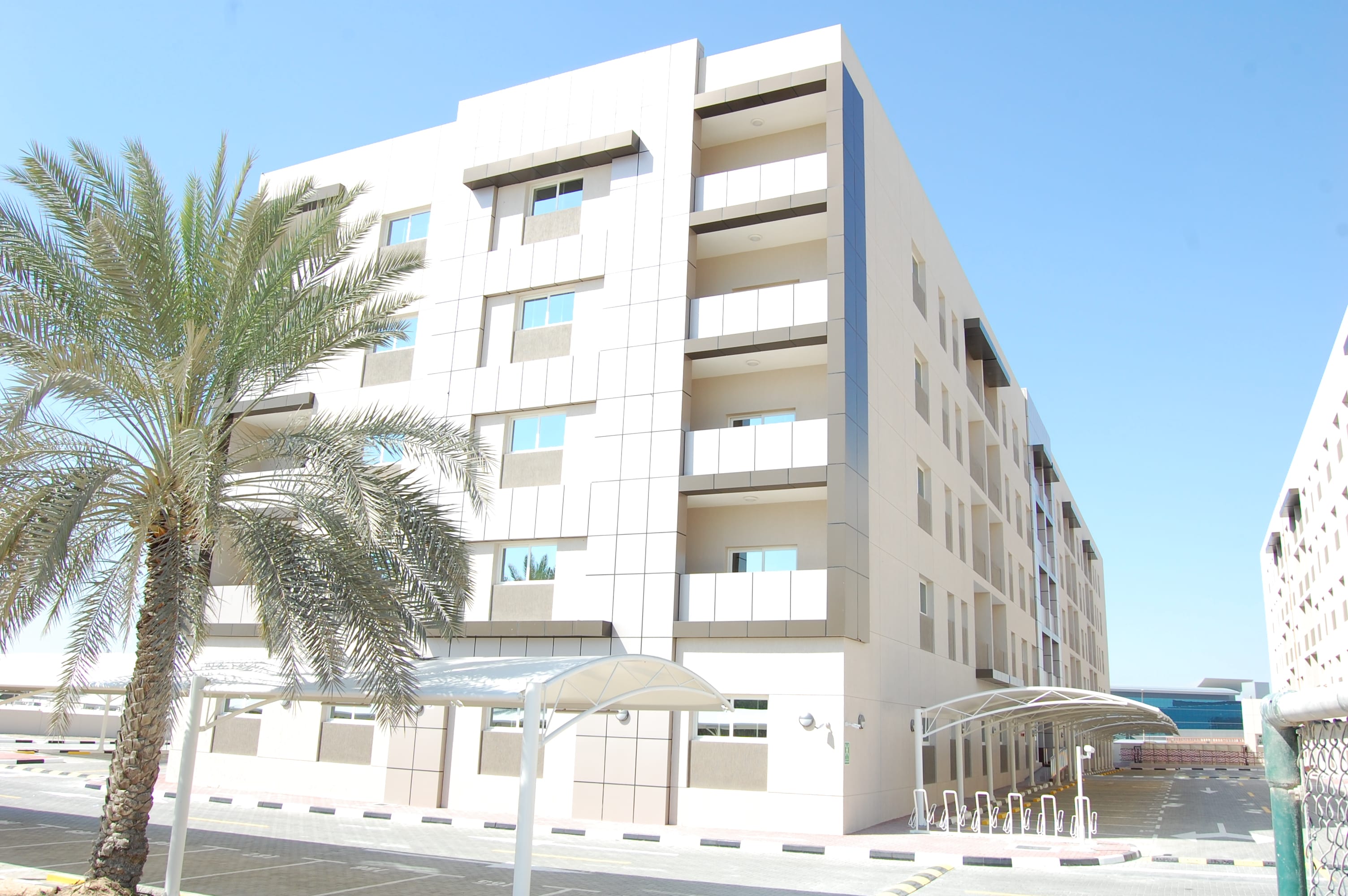 Housing Complex For Municipality Staff At Al Tawar - مجمع سكن موظفي البلدية بمنطقة الطوار