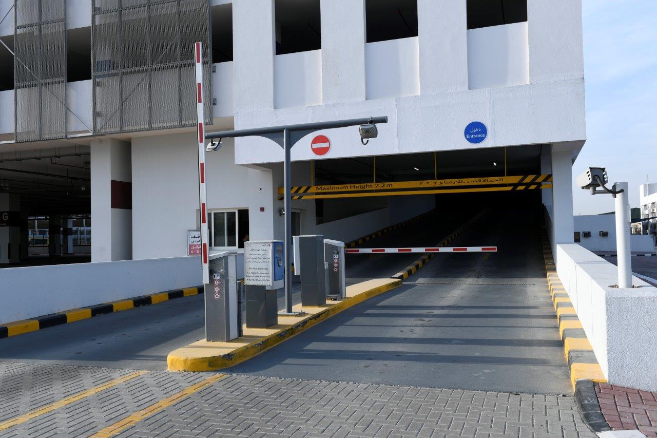 Multi Storey Parking Building At Al Garhoud - مبنى مواقف متعدد الطوابق بالقرهود