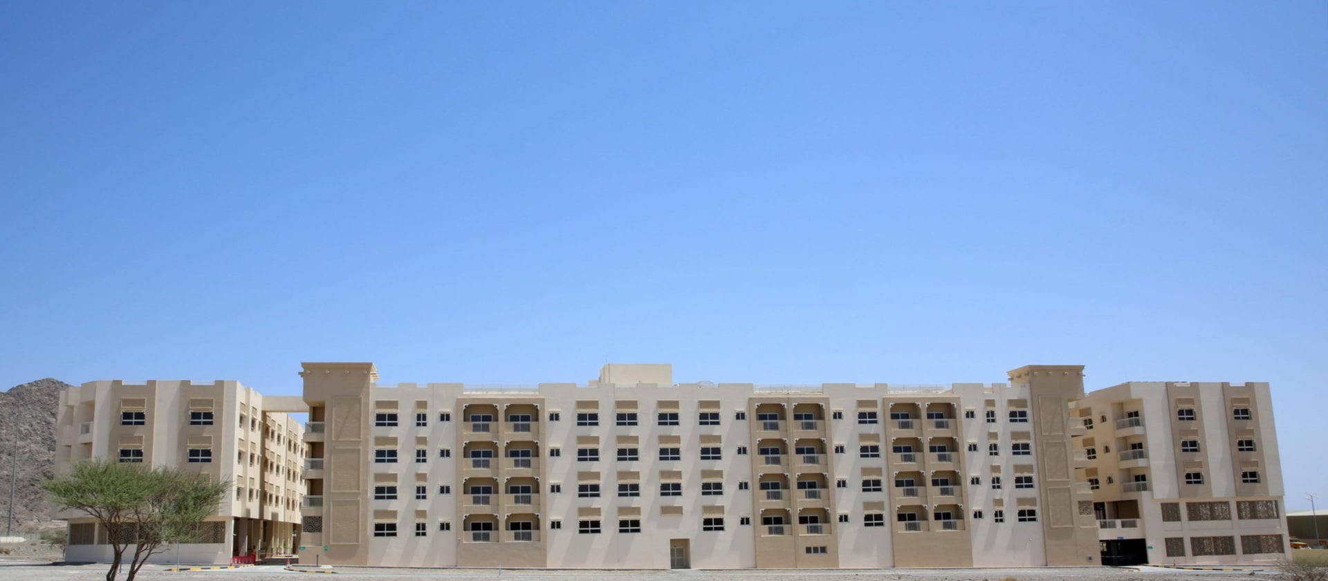 Housing Complex For Municipality Staff At Hatta - مجمع سكن موظفي البلدية بمنطقة حتا