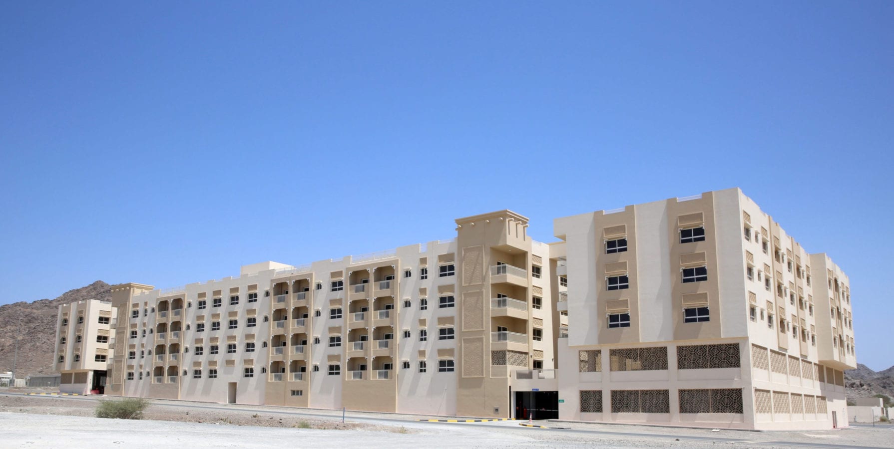 Housing Complex For Municipality Staff At Hatta - مجمع سكن موظفي البلدية بمنطقة حتا