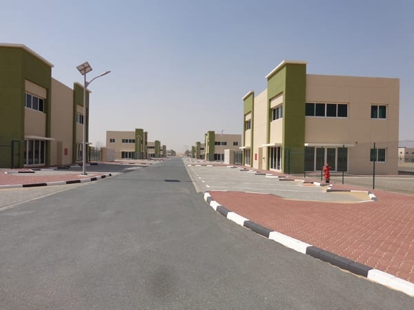 Trucks Market and Auto Spare Parts - سوق الشاحنات وقطع الغيار المستعملة