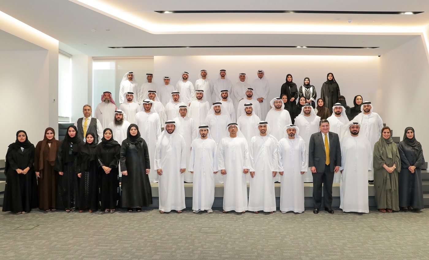 Dubai Municipality launches training programs in cooperation with Mohammed Bin Rashid School of Government - بلدية دبي تُطلق باقة برامج تدريبية لتأهيل قياداتها بالتعاون مع كلية محمد بن راشد للإدارة الحكومية