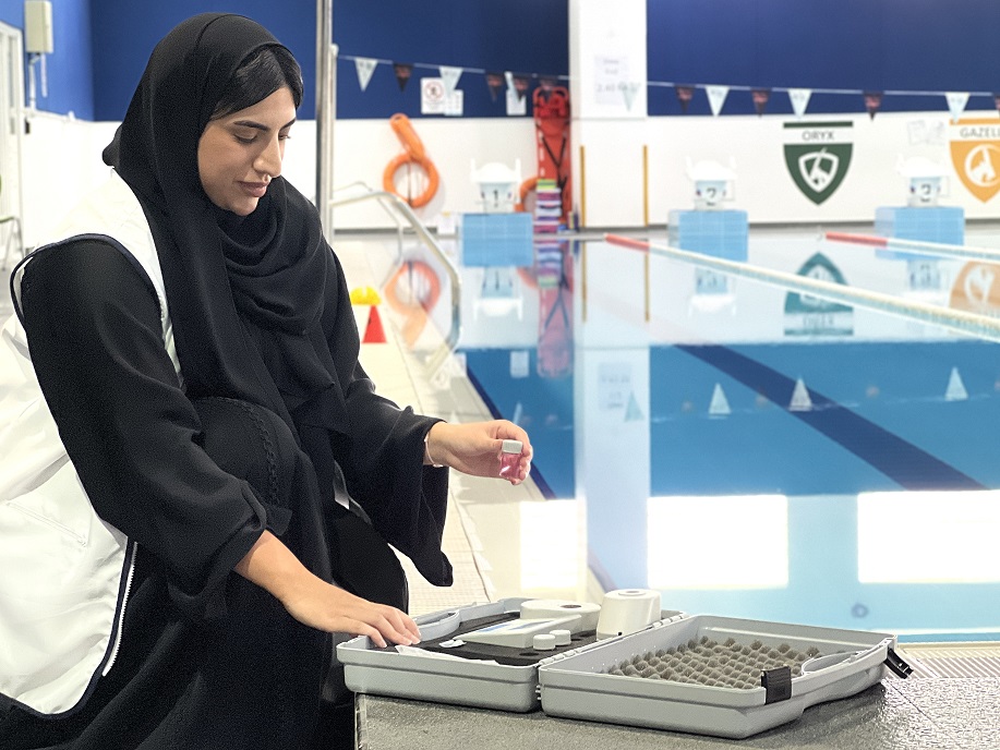 حملات رقابية على أكثر من 500 مؤسسة تعليمية وتجارية في دبي للتأكد من التزامها بمعايير السلامة والصحة العامة