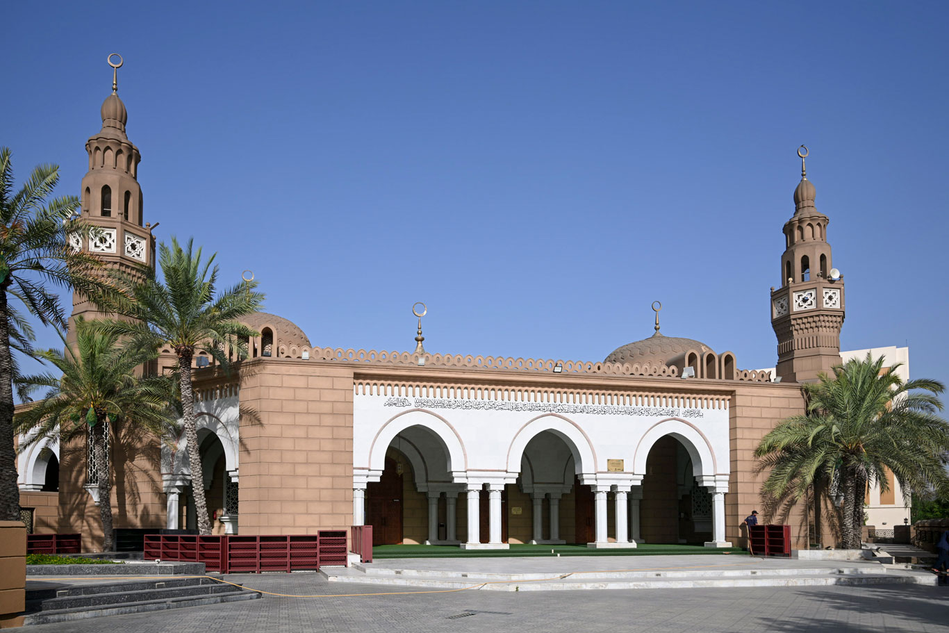 Al Rashidiya Grand Mosque 2