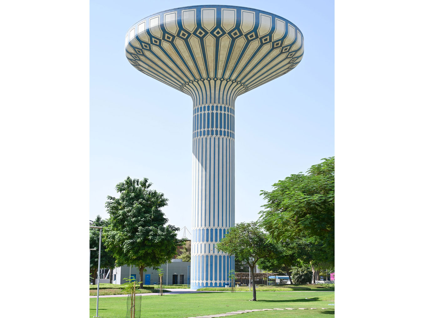 The reservoir of Al Khazzan Park 4 1