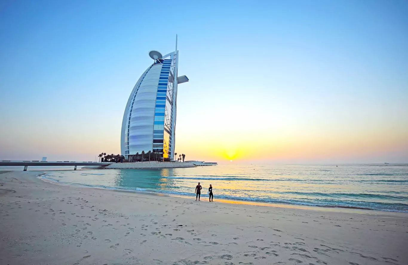 4 شواطئ عامة في دبي مخصصة للعائلات خلال عطلة عيد الاتحاد